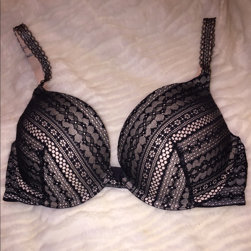 SEXY TEE PUSH UP PADDED BRA - 32DD...NEW NEW!